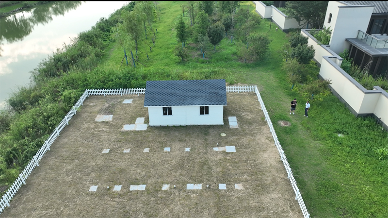 封麵（miàn） 800.jpg